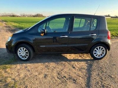 Occasion Renault Modus 98 PK (72 kW) 2004 Zwart MPV