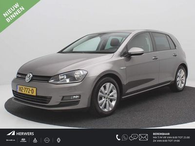 tweedehands VW Golf VII 1.0 TSI 116PK Comfortline AUTOMAAT / NAVIGATIE / AIRCO CLIMATE CONTROL / DAB / PARKEERSENSOREN VOOR & ACHTER / AFNEEMBARE TREKHAAK / CRUISE CONTROL / LICHTSENSOR / 16" LMV / DEALER ONDERHOUDEN / HISTORIE AANWEZIG / NL AUTO / AUTOMAAT / 5-DEURS /