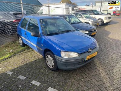 tweedehands Peugeot 106 1.1 Sketch