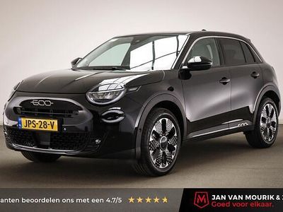 Zwart Occasion 2024 Fiat 600 La Prima SUV | € 26.900 (Eerlijke prijs)