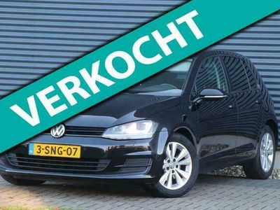 tweedehands VW Golf 1.6 TDI Highline - LED / DSG / NAP / VOL!