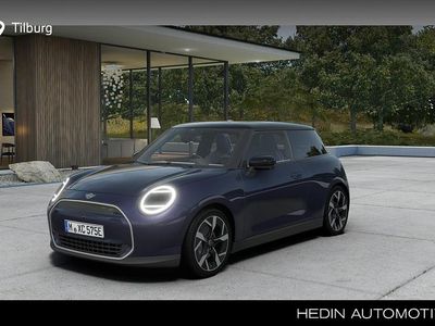 Blauw Nieuw 2025 Mini Cooper Favoured Hatchback | € 32.700 (Eerlijke prijs)