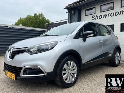Grijs Gebruikt 2015 Renault Captur Expression SUV | € 8.750 (Goede deal)