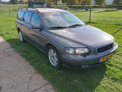 Grijs Gebruikt 2004 Volvo V70 Stationwagen | € 850 (Super prijs)