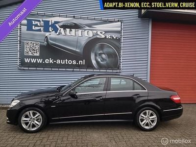 Zwart Gebruikt 2011 Mercedes E200 Avantgarde Sedan | € 11.445 (Goede deal)