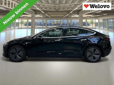 Zwart Occasion 2019 Tesla Model 3 Standard Range Sedan | € 17.950 (Eerlijke prijs)
