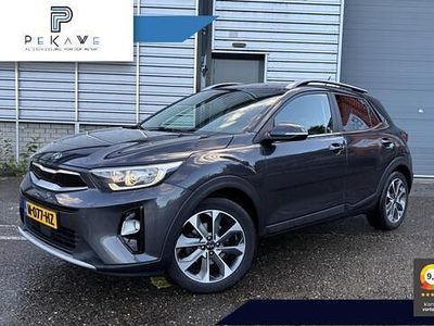Grijs Gebruikt 2018 Kia Stonic SUV | € 11.495 (Eerlijke prijs)