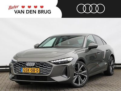 Grijs, metallic lak Gebruikt 2024 Audi A5 Comfort Coupé | € 46.800 (Duur)
