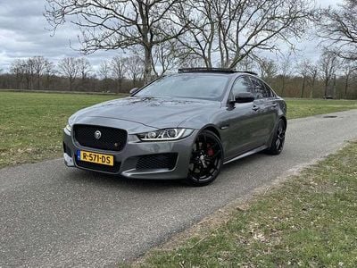Occasion Jaguar XE S 340 PK (250 kW) 2016 Grijs Sedan