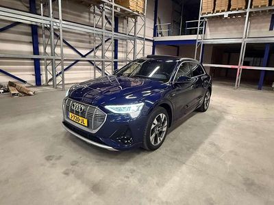 Blauw Occasion 2020 Audi e-tron SUV | € 23.250 (Eerlijke prijs)