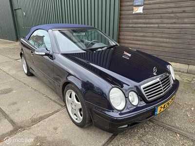 Blauw Occasion 2001 Mercedes CLK320 Avantgarde Cabriolet | € 6.950 (Goede deal)