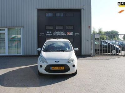 Wit Occasion 2010 Ford Ka Cool & Sound Edition Hatchback | € 1.899 (Eerlijke prijs)