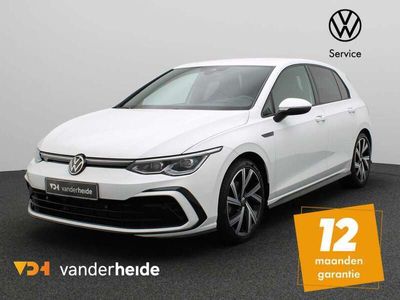 tweedehands VW Golf VII 1.5 eTSI R-Line Matrix, Head-up, trekhaak, achteruitrijcamera, side assist, stoelverwarming voor+achter, 18'' lichtmetaal