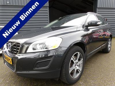 tweedehands Volvo XC60 2.0T Summum Trekhaak Clima Camera navi