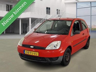 Occasion Ford Fiesta Ambiente 69 PK (50 kW) 2004 Rood Hatchback
