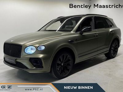 tweedehands Bentley Bentayga 4.0 V8 | First Edition Specification | SATIN GREEN