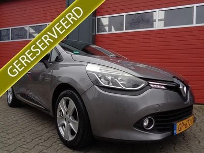 Grijs Occasion 2015 Renault Clio GrandTour Expression Stationwagen | € 3.650 (Eerlijke prijs)