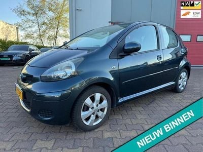 Groen Gebruikt 2011 Toyota Aygo Hatchback | € 2.949 (Goede deal)