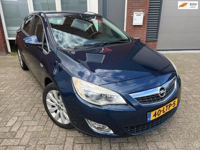 tweedehands Opel Astra 1.6 Cosmo / Leder / AUX / Cruise / NAP / LM