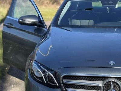 Grijs Occasion 2016 Mercedes E350 Sedan | € 25.000 (Iets duurder)