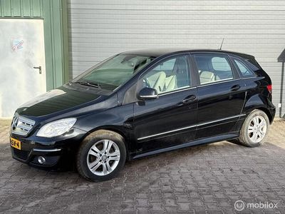 Zwart Occasion 2010 Mercedes B200 MPV | € 1.950