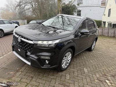 Zwart Gebruikt 2025 Suzuki SX4 S-Cross SUV | € 25.495 (Super prijs)