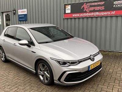 Grijs Gebruikt 2021 VW Golf VIII R-line Hatchback | € 19.750 (Eerlijke prijs)