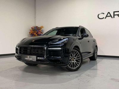 Blauw Occasion 2023 Porsche Cayenne Platinum Edition SUV | € 89.900