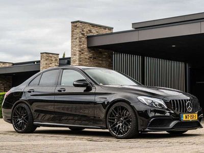 Mercedes C63 AMG