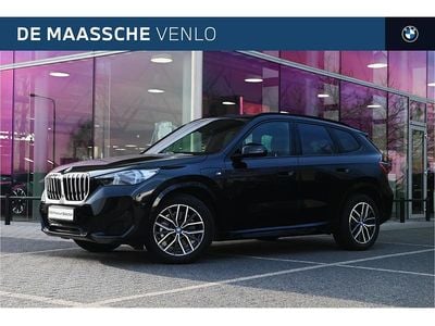 Zwart Occasion 2023 BMW X1 Comfort Edition SUV | € 45.950 (Eerlijke prijs)