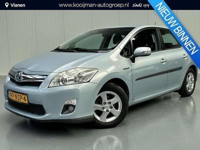 Toyota Auris Hybrid