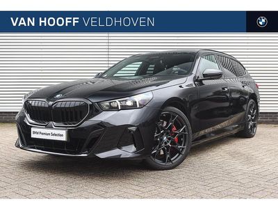 Zwart Gebruikt 2025 BMW 550e M Sport Stationwagen | € 119.950 (Duur)
