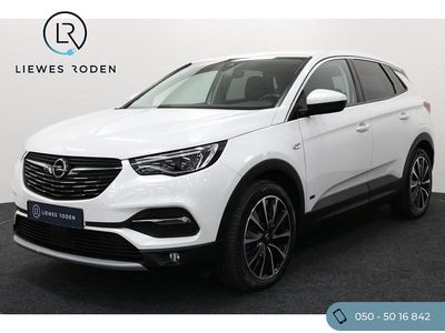 Wit (metallic) Occasion 2020 Opel Grandland X Executive SUV | € 21.450 (Eerlijke prijs)