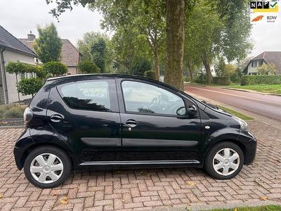 Occasion Toyota Aygo Comfort 68 PK (50 kW) 2011 Zwart Hatchback