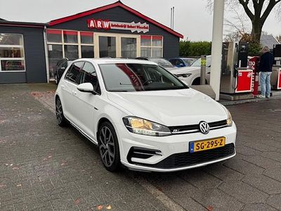 Wit Occasion 2018 VW Golf VII Comfortline Hatchback | € 16.950 (Iets duurder)