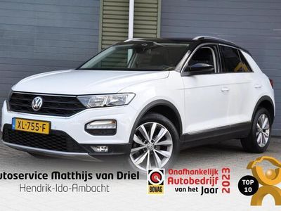 tweedehands VW T-Roc 1.0 TSI Style, Navigatie, App-Connect, Parkeersensoren voor en achter, Camera.