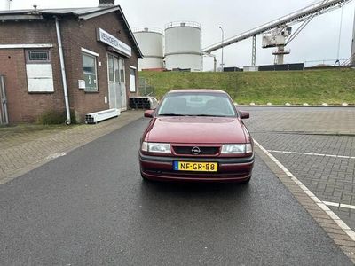 tweedehands Opel Vectra 1.8i GL| EXPORT