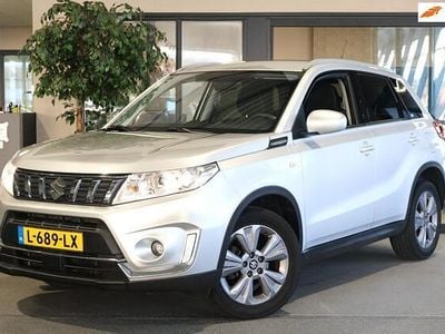 Grijs Occasion 2019 Suzuki Vitara SUV | € 15.950 (Goede deal)