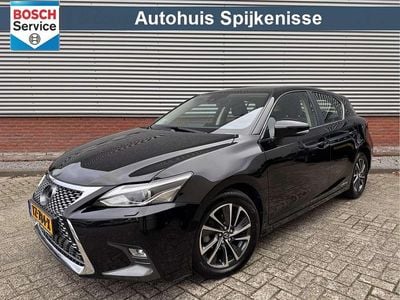 Lexus CT200h