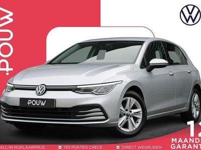 Occasion VW Golf VIII Life 110 PK (80 kW) 2023 Grijs Hatchback