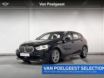 Zwart Gebruikt 2020 BMW 118 Executive Hatchback | € 24.450 (Eerlijke prijs)
