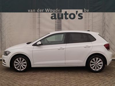 Wit Occasion 2019 VW Polo Highline Hatchback | € 12.400 (Eerlijke prijs)
