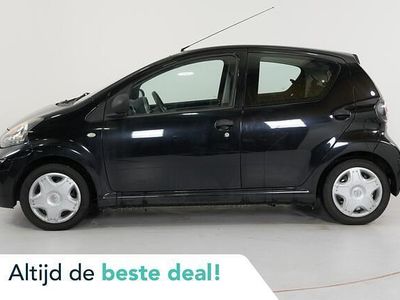 Zwart Gebruikt 2011 Toyota Aygo Cool Hatchback | € 2.995 (Eerlijke prijs)