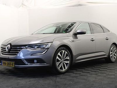 Grijs (metallic) Gebruikt 2017 Renault Talisman Intens Sedan | € 14.450 (Eerlijke prijs)