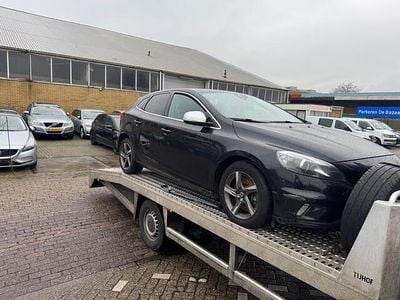 Zwart Occasion 2014 Volvo V40 R-Design Hatchback | € 2.950 (Super prijs)