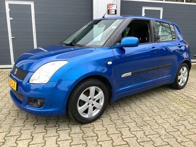 tweedehands Suzuki Swift 1.3 Exclusive Automaat Trekh.