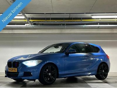tweedehands BMW 114 1-SERIE i Upgrade Edition M-pakket - Cruise - leder - Navi - Climate -