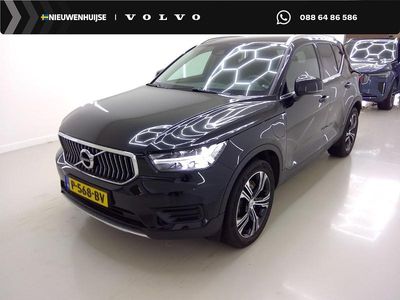 Zwart Gebruikt 2022 Volvo XC40 Inscription SUV | € 34.399 (Eerlijke prijs)