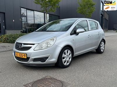 Grijs Occasion 2009 Opel Corsa Business Hatchback | € 850 (Goede deal)