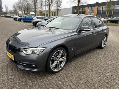 Occasion BMW 330 184 PK (135 kW) 2017 Grijs Sedan